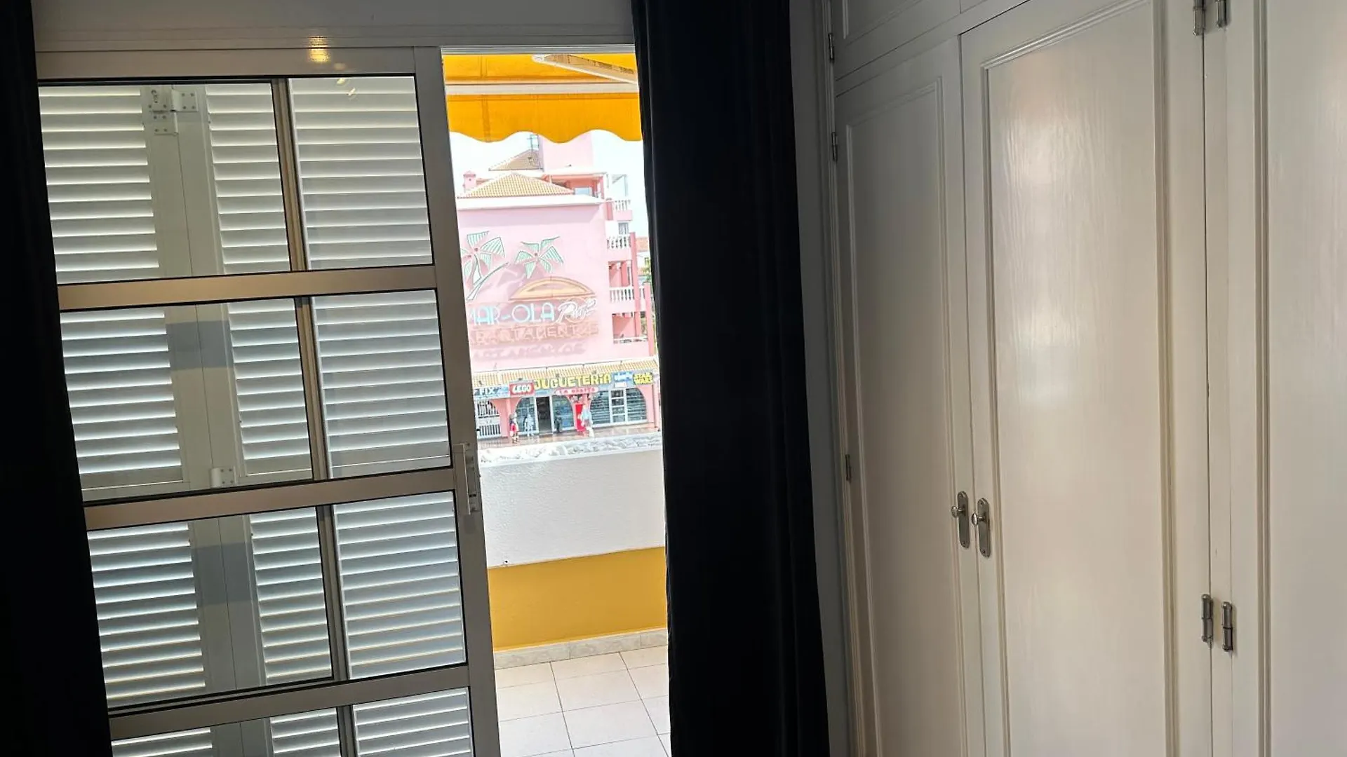 4-Room House Las Americas, Las Vistas Beach 플라야데라스아메리카스 0*,  스페인
