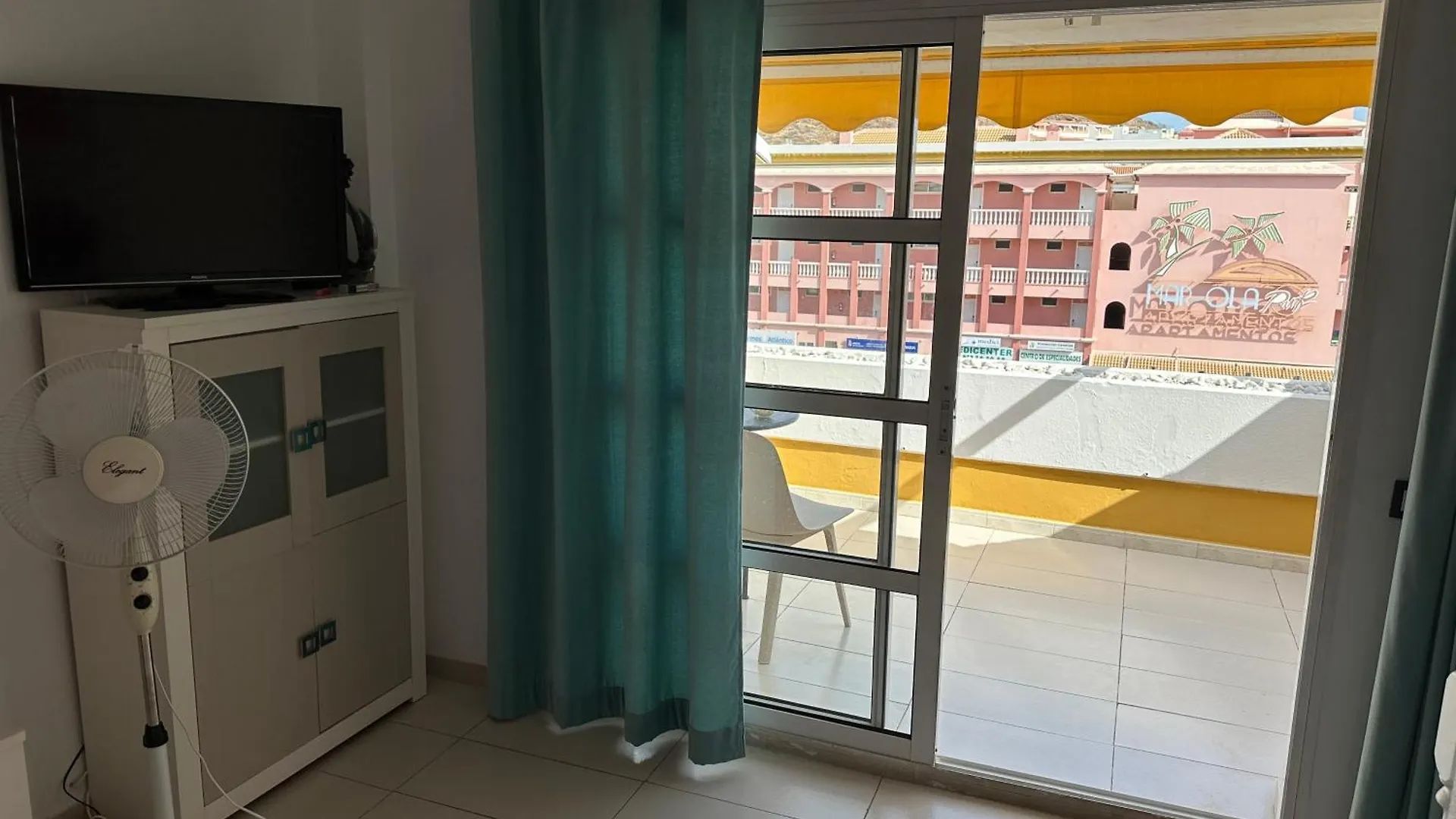 Feriehus 4-Room House Las Americas, Las Vistas Beach Playa de las Américas Spanien